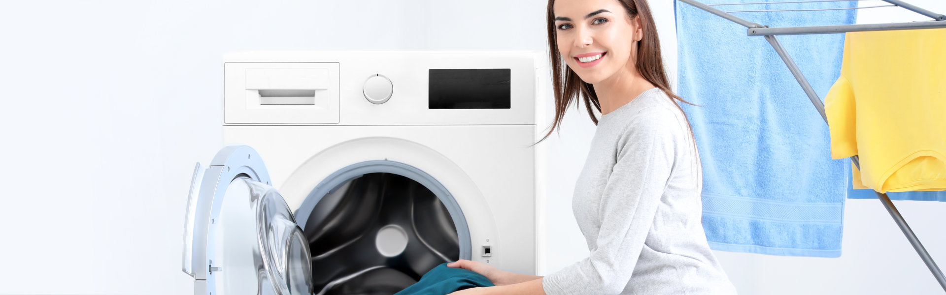 woman doing laundries